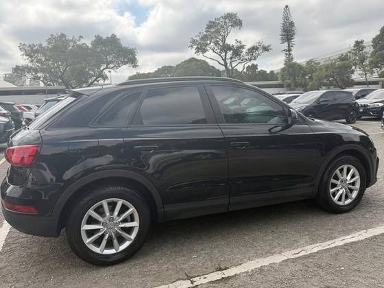 AUDI Q3 1.4 TFSI ATTRACTION GASOLINA 4P S TRONIC AUDI Q3 1.4 TFSI ATTRACTION GASOLINA 4P S TRONIC